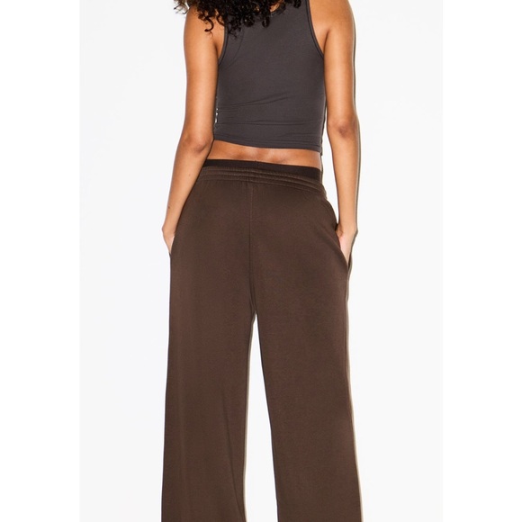 SKIMS Cotton Fleece Oversized Double Waistband Pant in Dark Sepia - Picture 4 of 5